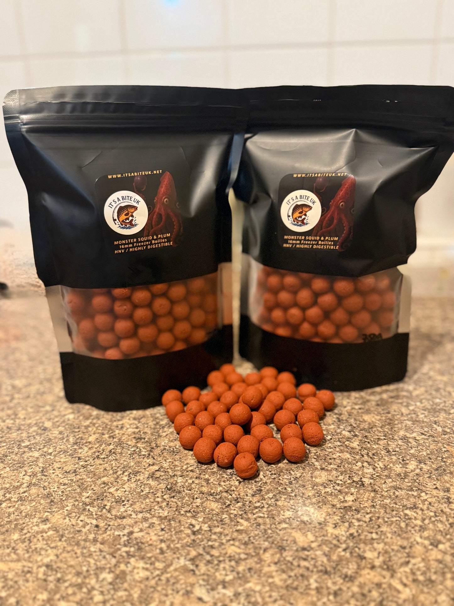 It’s A Bite UK Monster Squid & Plum 16mm Shelf Life Boilies