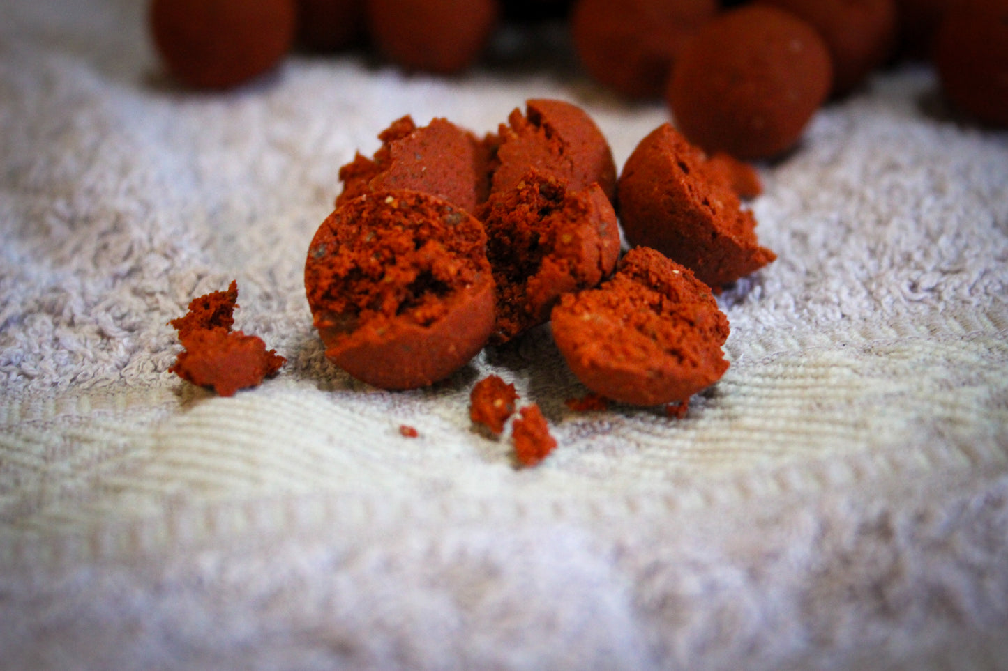 It’s A Bite UK Monster Squid & Plum Shelf Life Boilies