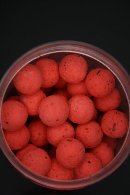 LIMITED EDITION New Strawberry Spice Fluro Pop up and Wafter Range INCLUDES HOOK BAIT SPRAY
